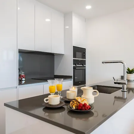 Xpce Urban Skyline - Parking Free Apartamento *