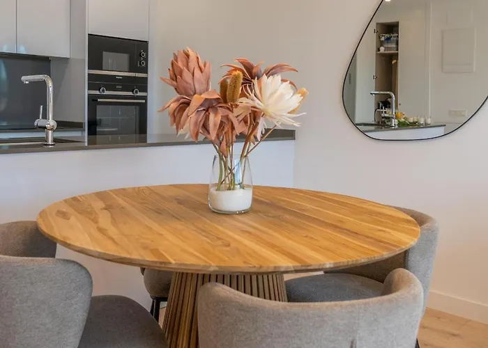 Xpce Urban Skyline - Parking Free Appartement